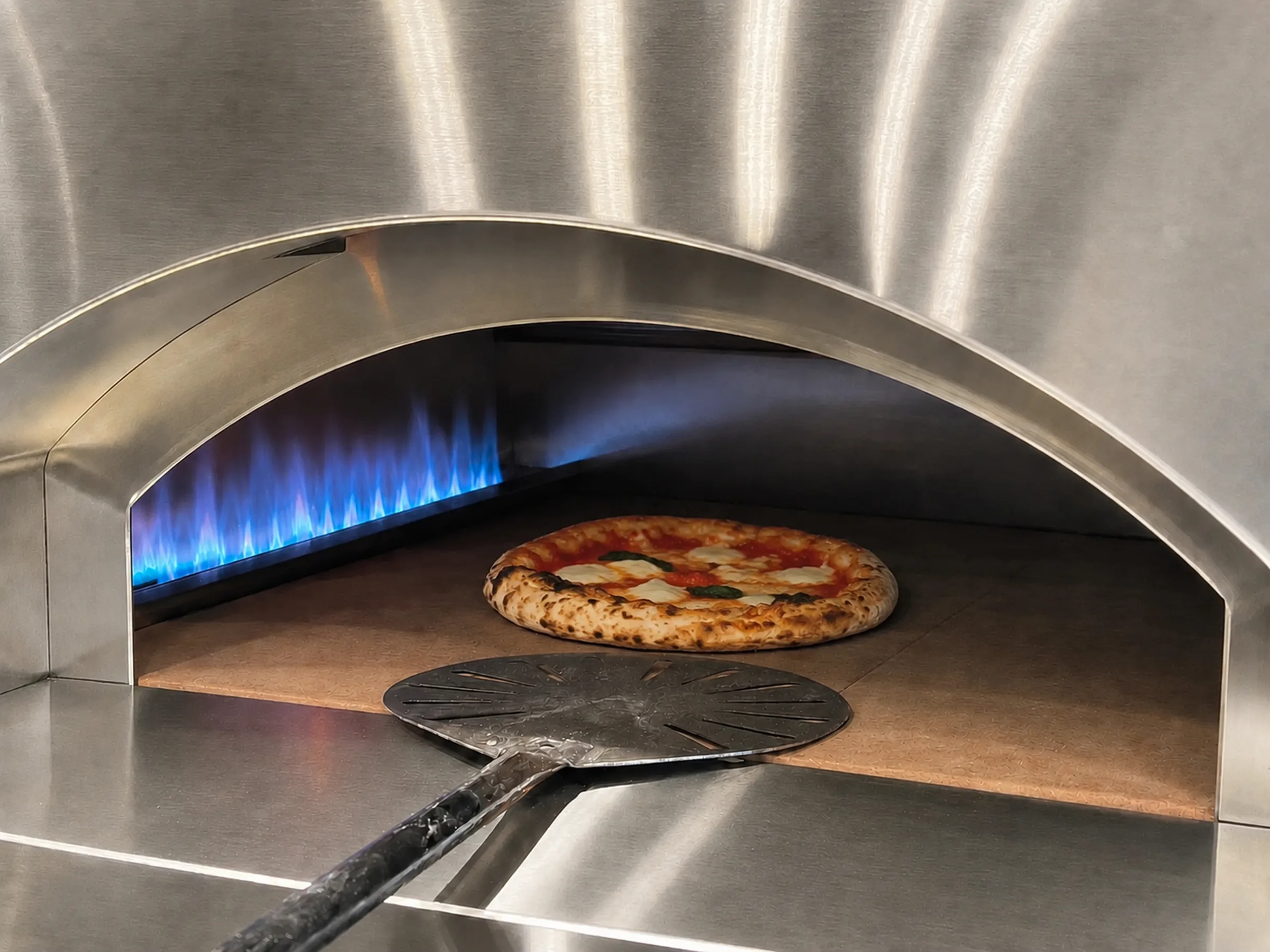 Neapolitanische Pizza im 450 °C Steinofen – mobiles Pizza-Catering von Pizza di Angelo